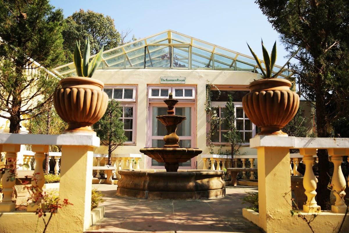 Welcomheritage Windsor Lodge Ranikhet Exterior photo