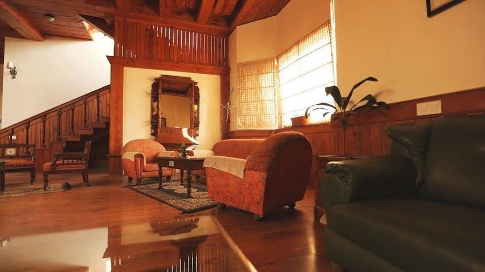 Welcomheritage Windsor Lodge Ranikhet Exterior photo